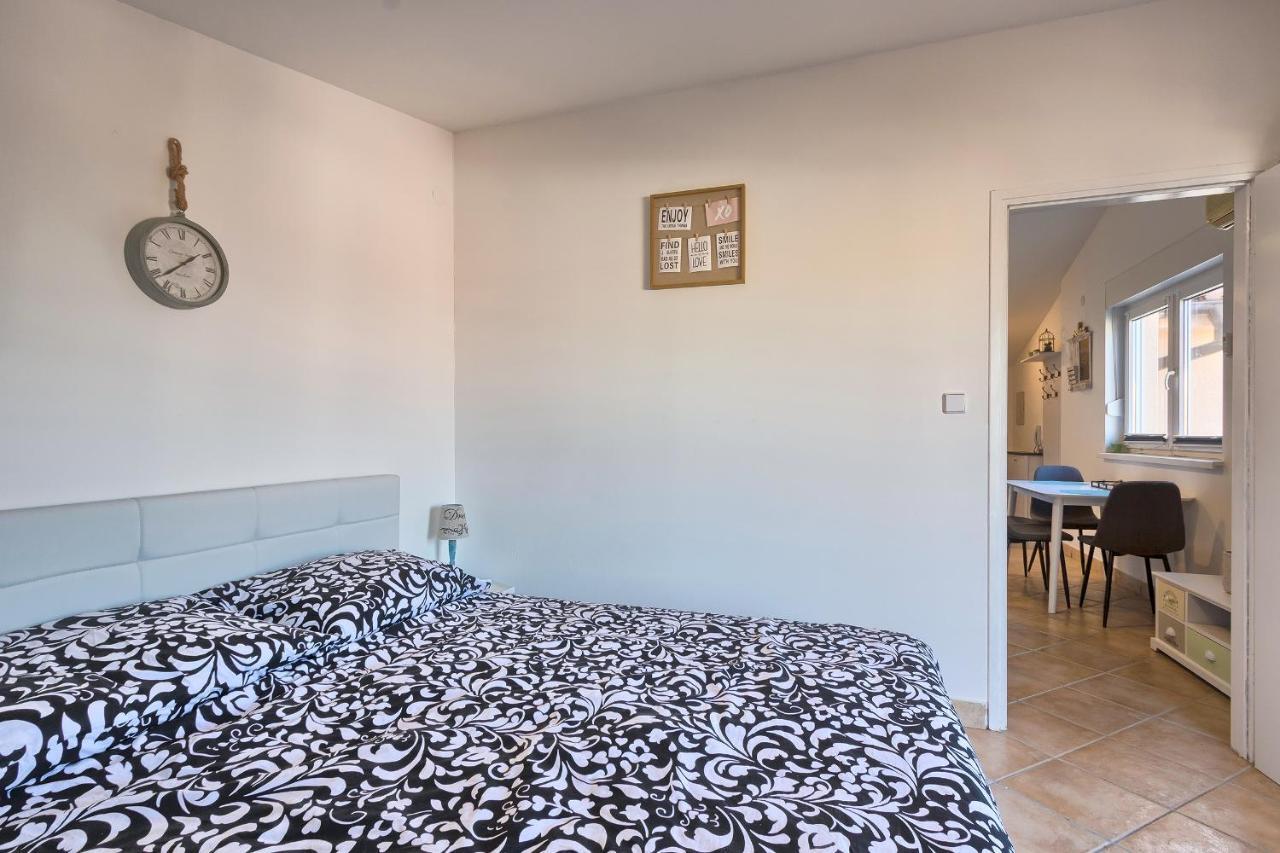 Апартаменты Brijuni Loft Пула Экстерьер фото